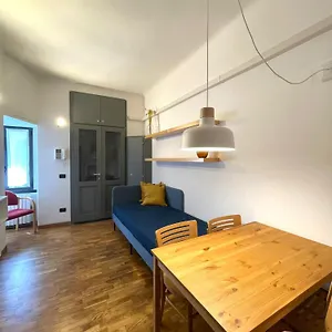 Easy - Rooms&apartments Navigli 2* Milano