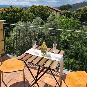 La Terrazza Sui Limoni - Degli Ospiti - Mare, Escursioni A Piedi O Bike, Falesie Per Arrampicate Affittacamere